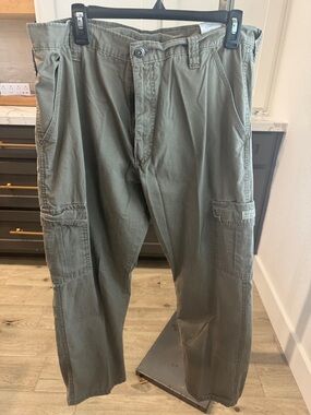 Wrangler Olive Cargo Pants with Utility Pockets